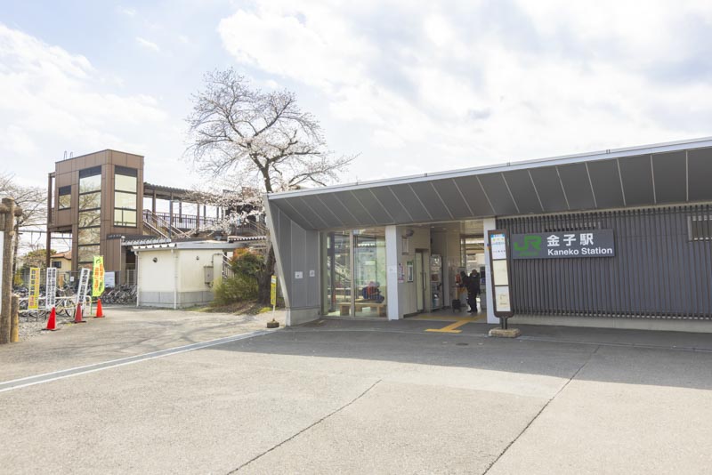 JR八高線金子駅