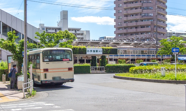 西武池袋線小手指駅